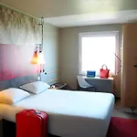 Ibis Caen Porte De Bretagne فندق