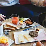 Ibis Caen Porte De Bretagne بريتفيل - سور - أودون