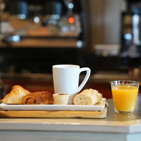 Ibis Caen Porte De Bretagne 3*