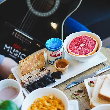 Hotel Ibis Caen Porte De Bretagne