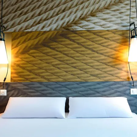 Ibis Caen Porte De Bretagne 3*