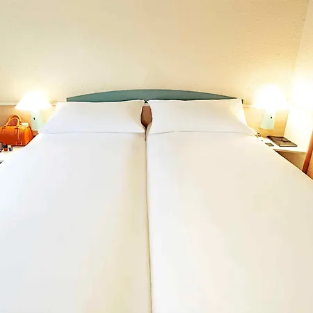 Ibis Caen Porte De Bretagne