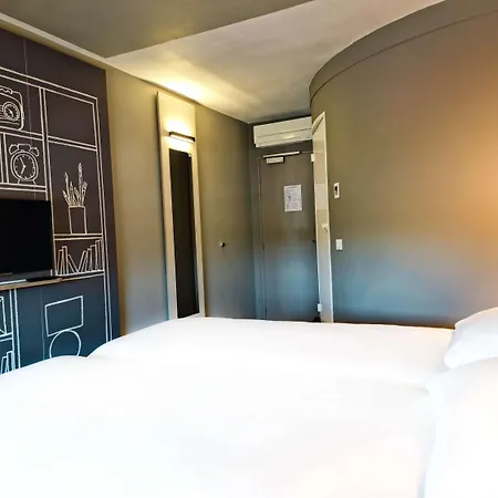 Ibis Caen Porte De Bretagne 3* Bretteville-sur-Odon