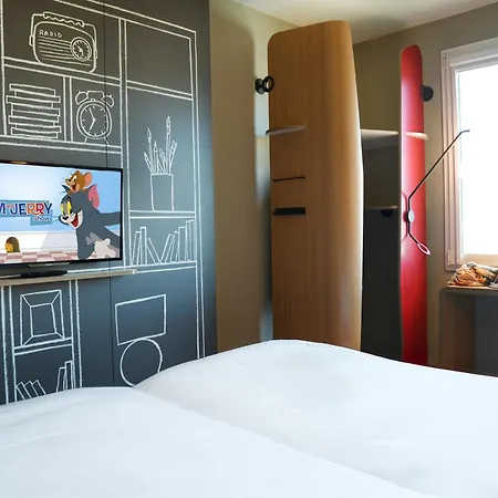 Ibis Caen Porte De Bretagne 3*