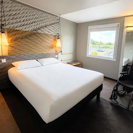 Otel Ibis Caen Porte De Bretagne