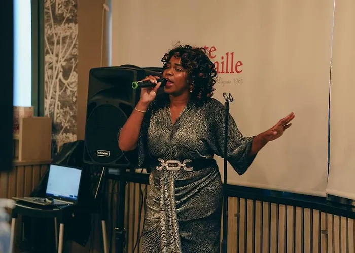 Ibis Caen Porte De Bretagne فندق