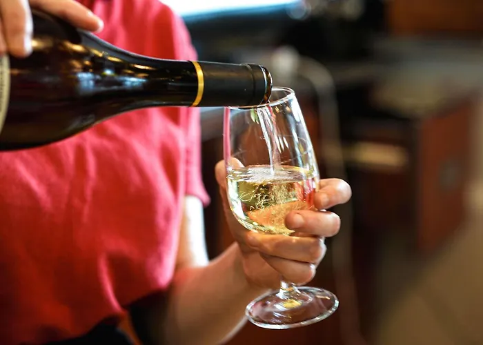 Ibis Caen Porte De Bretagne 3* بريتفيل - سور - أودون