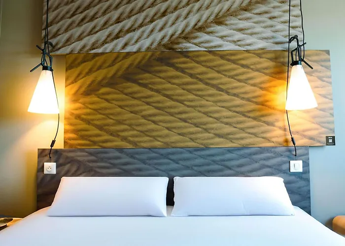 Ibis Caen Porte De Bretagne 3*