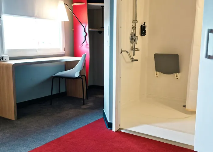 Ibis Caen Porte De Bretagne