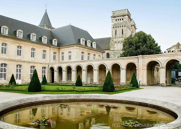 Ibis Caen Porte De Bretagne 3*